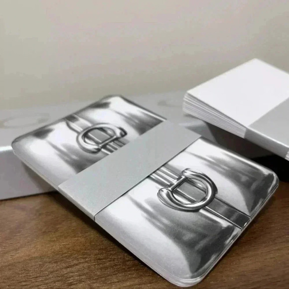 Gucci Special Edition Holiday Stationary Cards Gift 10 Cards/Envelopes - Picture 3 of 5